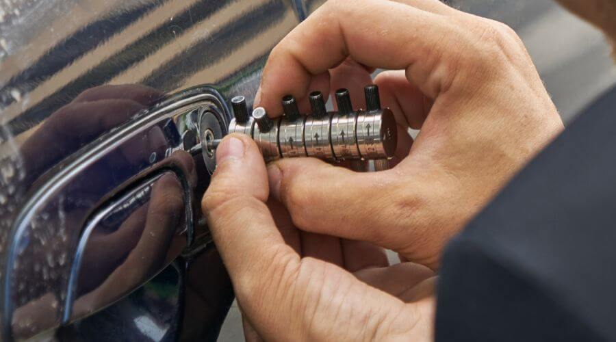 Professional New roof installation in Hardy, AR